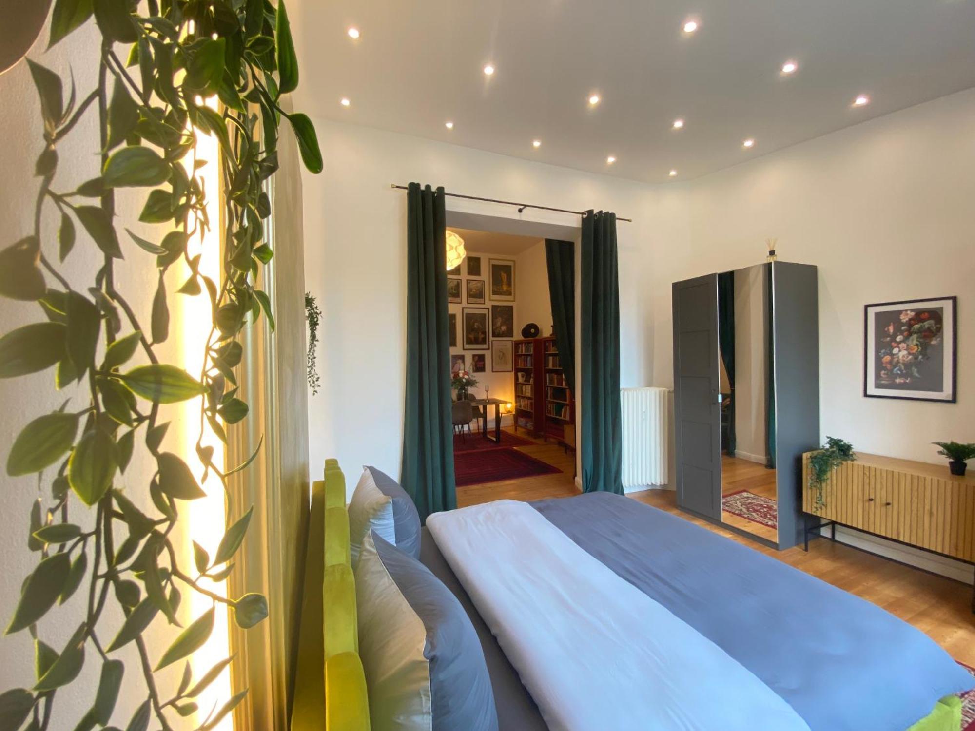 Superhosts King-Bett - Zentrum - Parkplatz - Netflix BRE Esterno foto